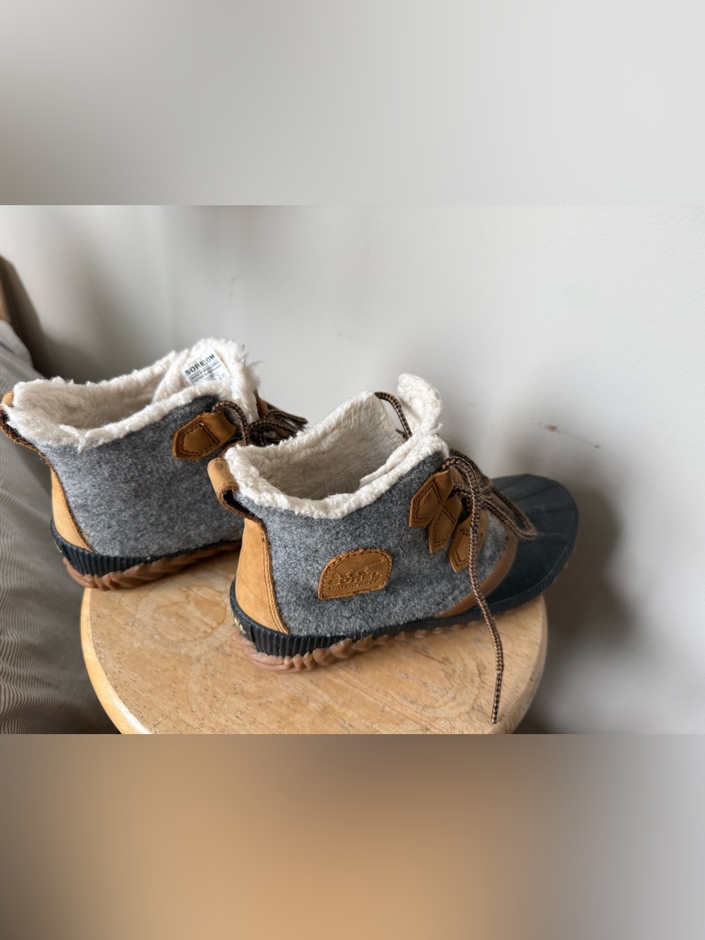 Sorel Out N About Size 6